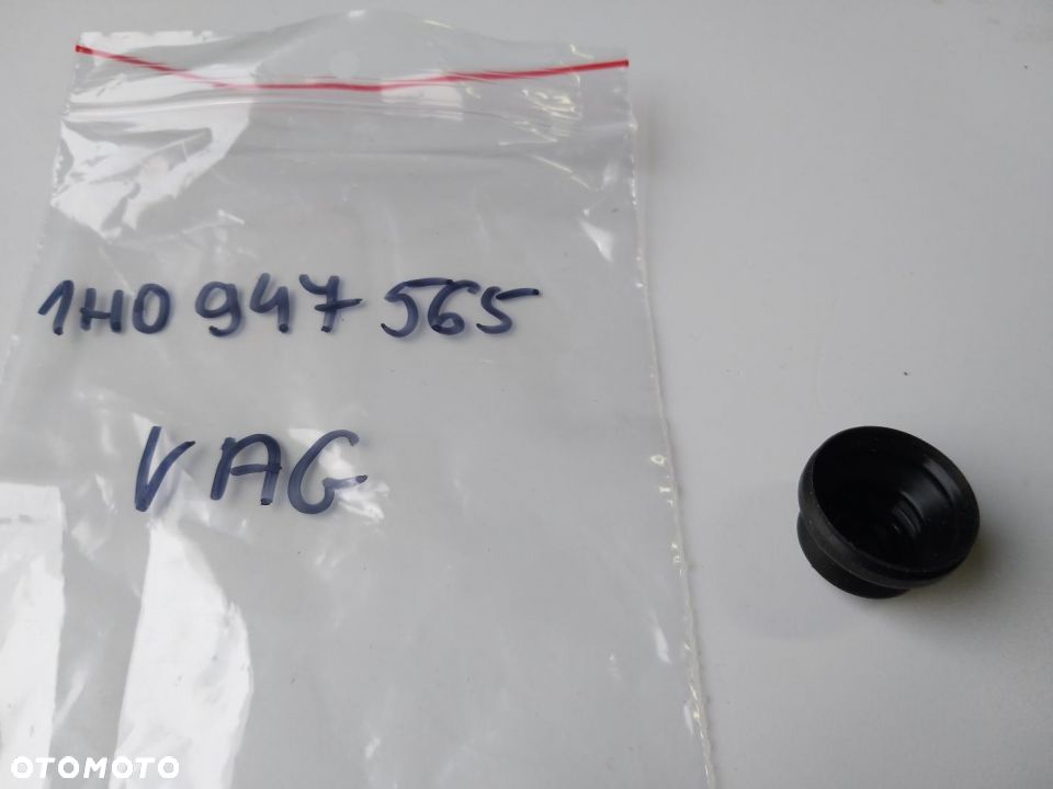 Osłona Wyłącznika drzwi VW Golf 93-99 Jetta   93-99  1H0947565 - 1