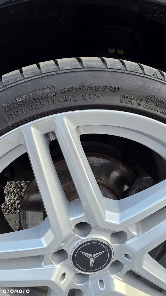 Mercedes-Benz Klasa C 200 (BlueEFFICIENCY) 7G-TRONIC Avantgarde - 27