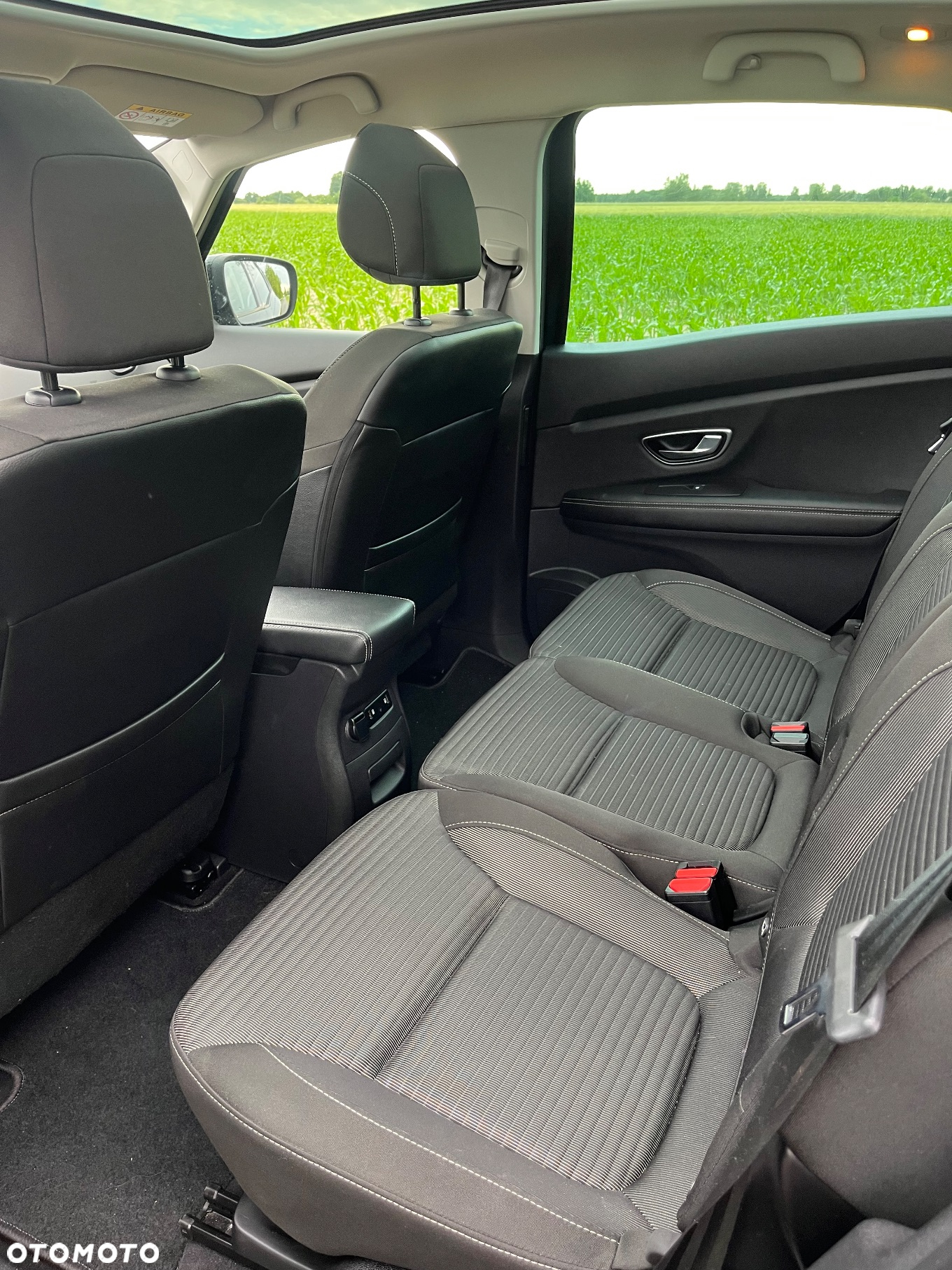 Renault Scenic BLUE dCi 120 EDC LIMITED - 8