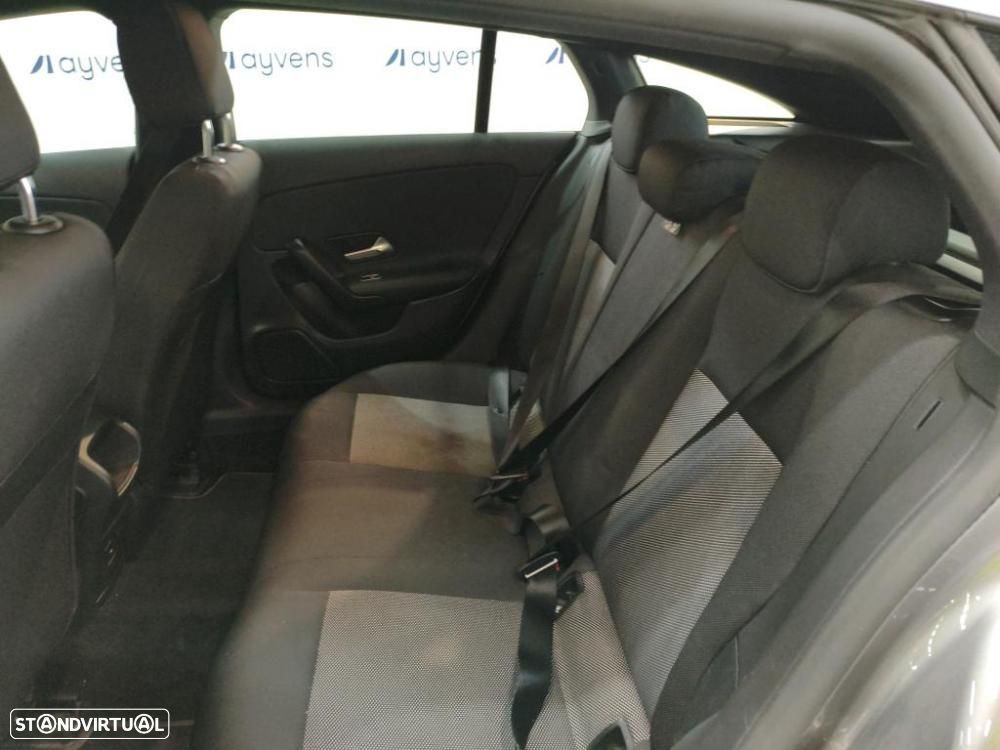 Mercedes-Benz CLA 180 d Shooting Brake Business Solutions.Grande Frota Aut. - 4