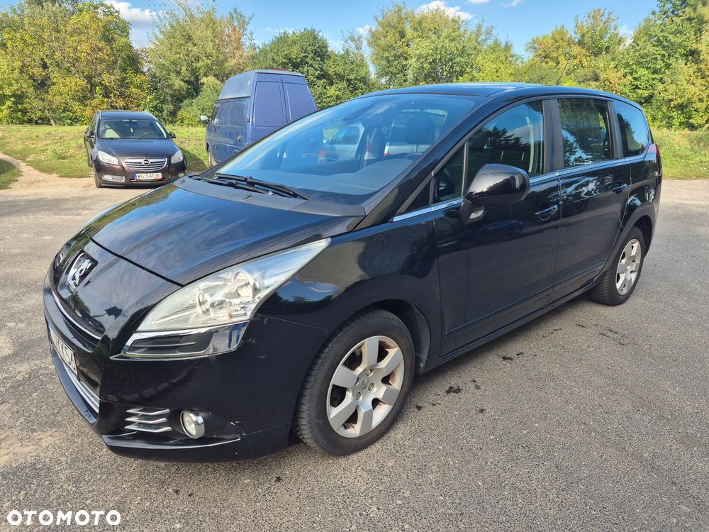 Peugeot 5008 1.6 THP Premium - 1