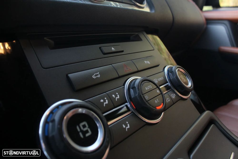 Land Rover Range Rover Sport - 53