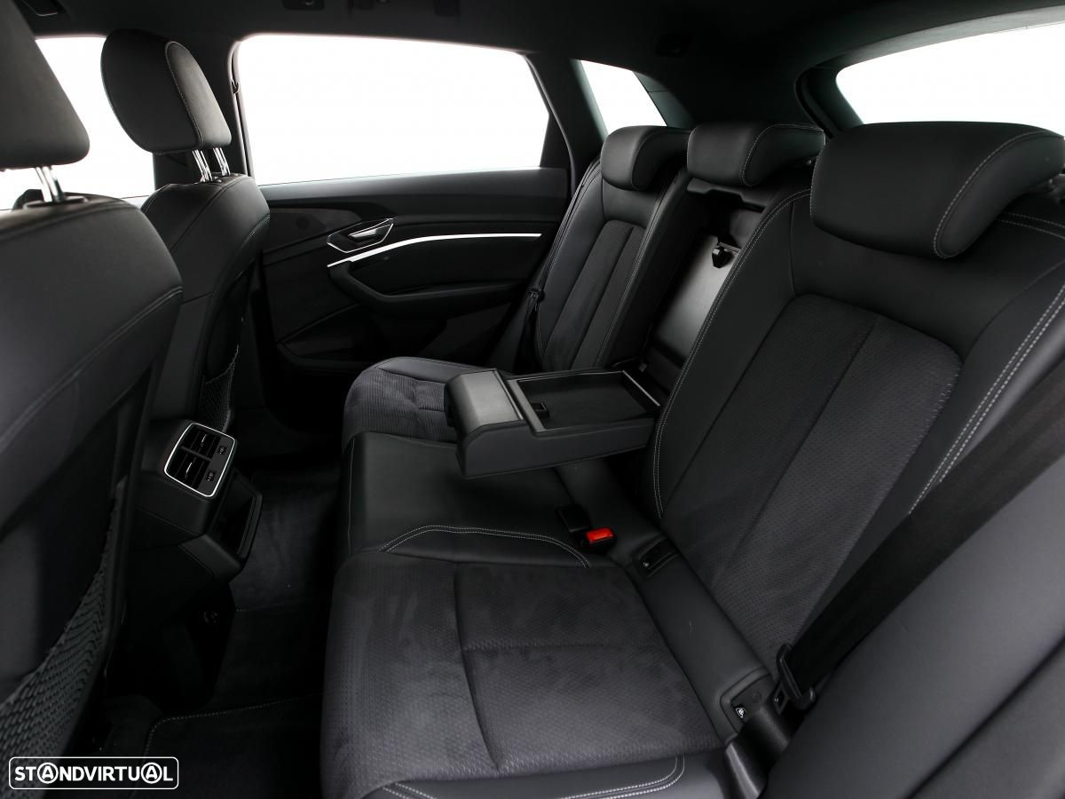 Audi e-tron 55 quattro - 8