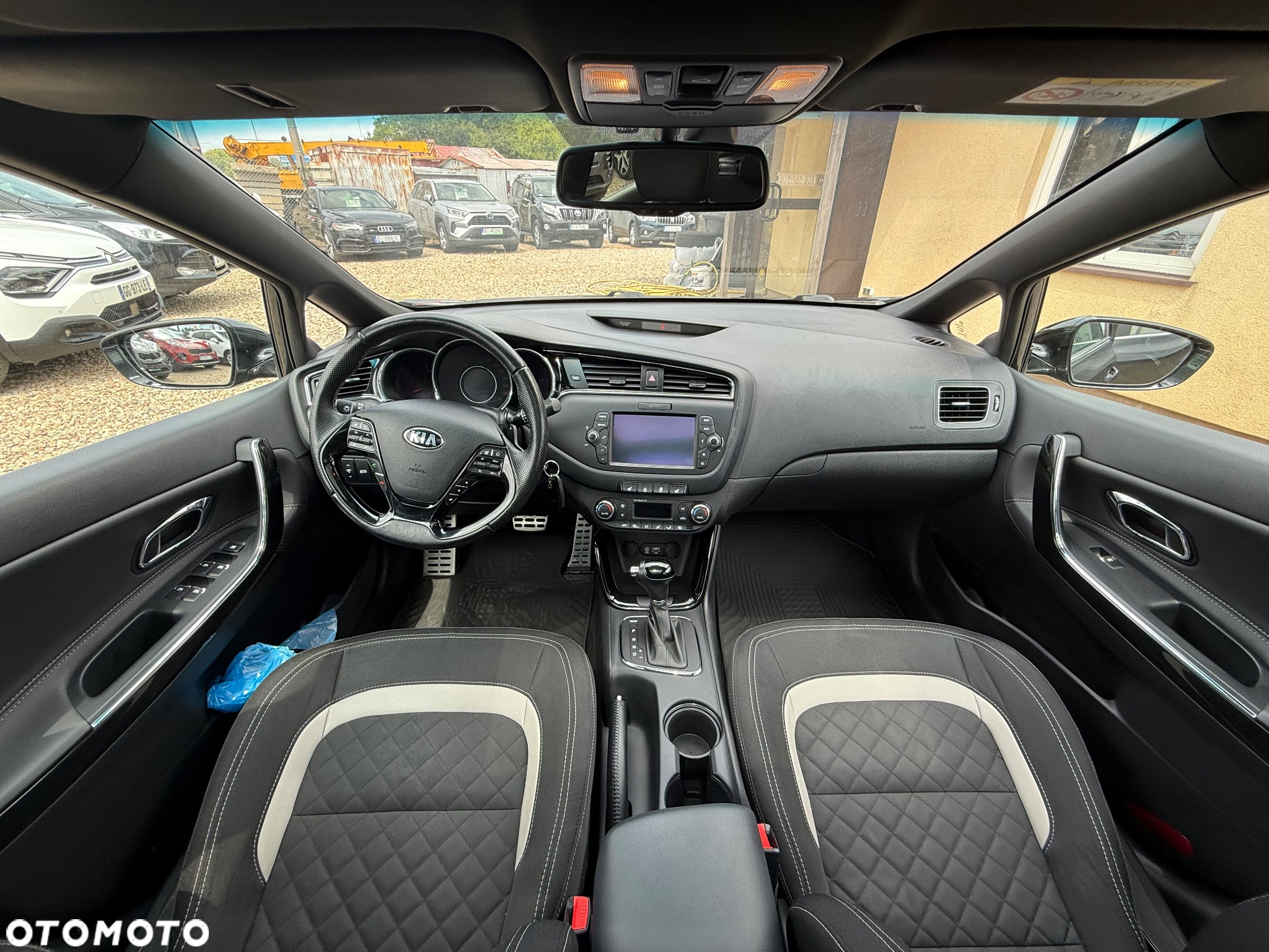 Kia Ceed - 17