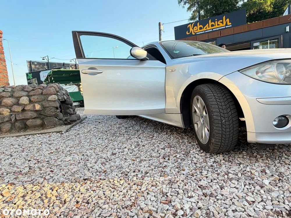 BMW Seria 1 116i - 8