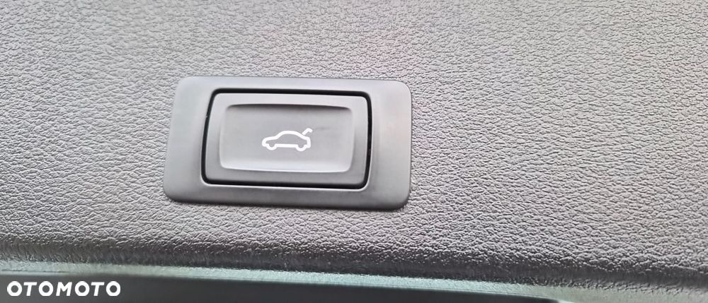 Audi A4 Avant 35 TDI S tronic - 36