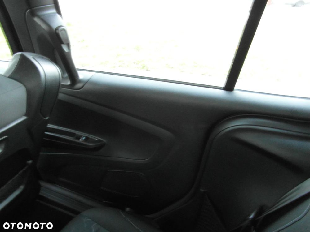 Ford B-MAX 1.4 SYNC Edition - 32