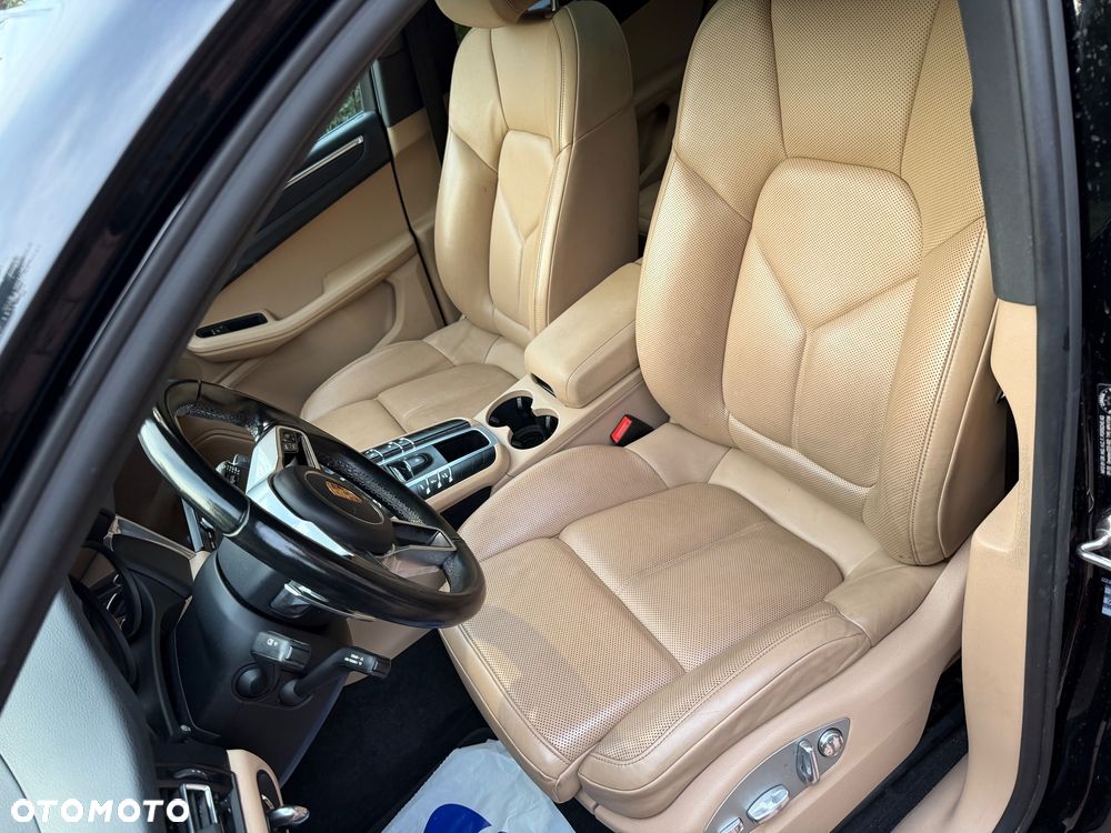 Porsche Macan PDK - 22
