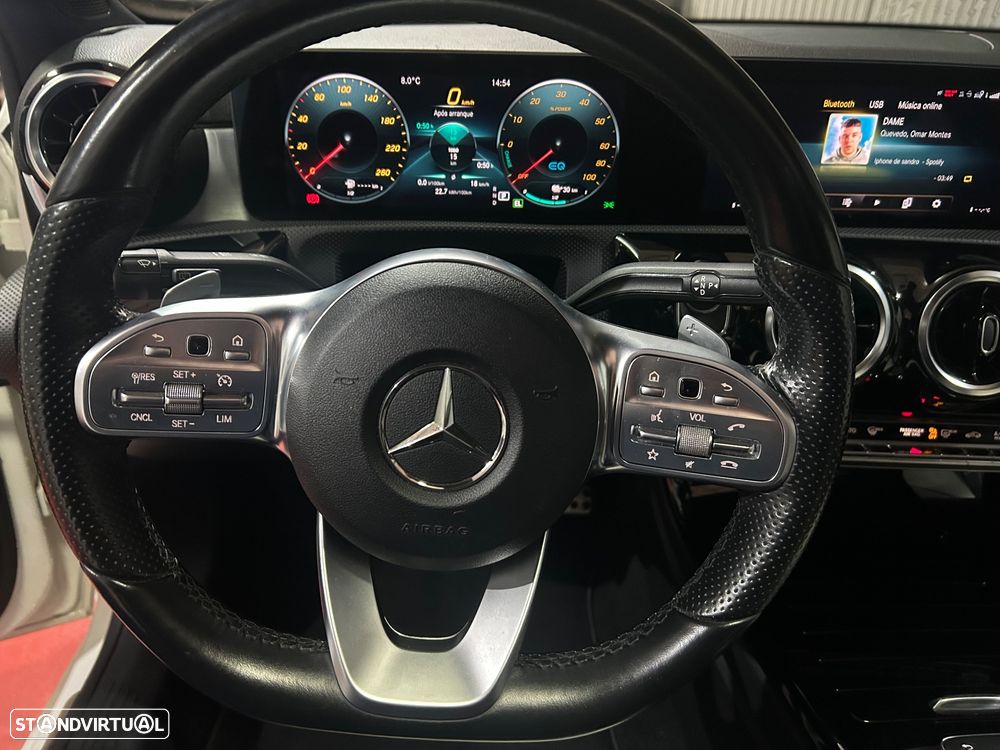 Mercedes-Benz A 250 - 21