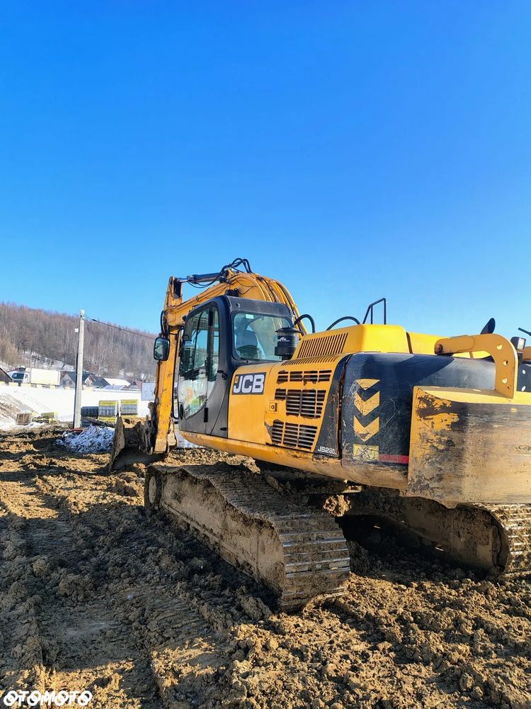 JCB midi 65R-1 - 25