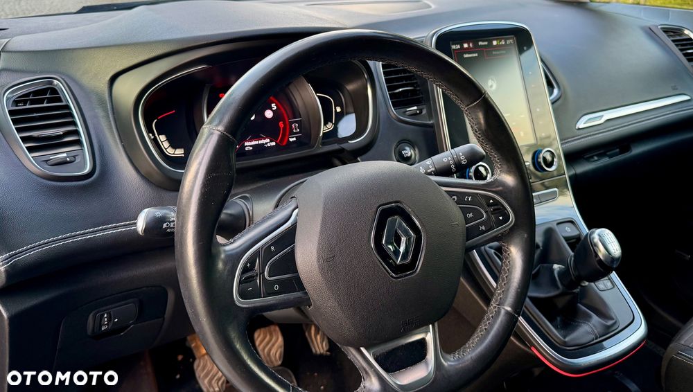 Renault Scenic - 13