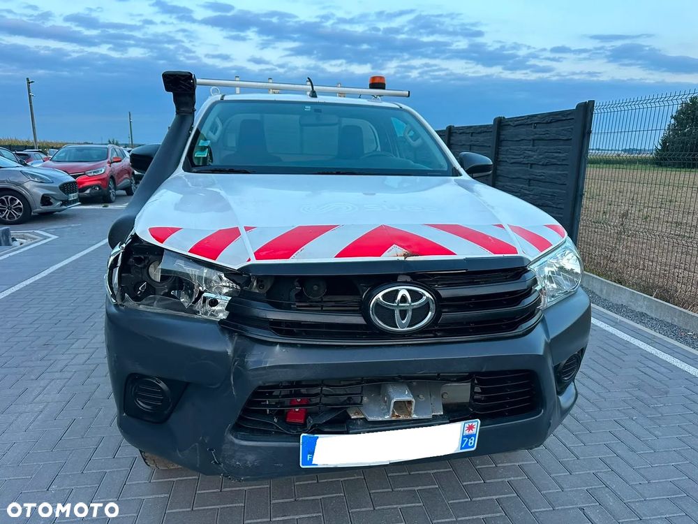 Toyota Hilux 2.4 D-4D Single Cab DL 4x2 - 28