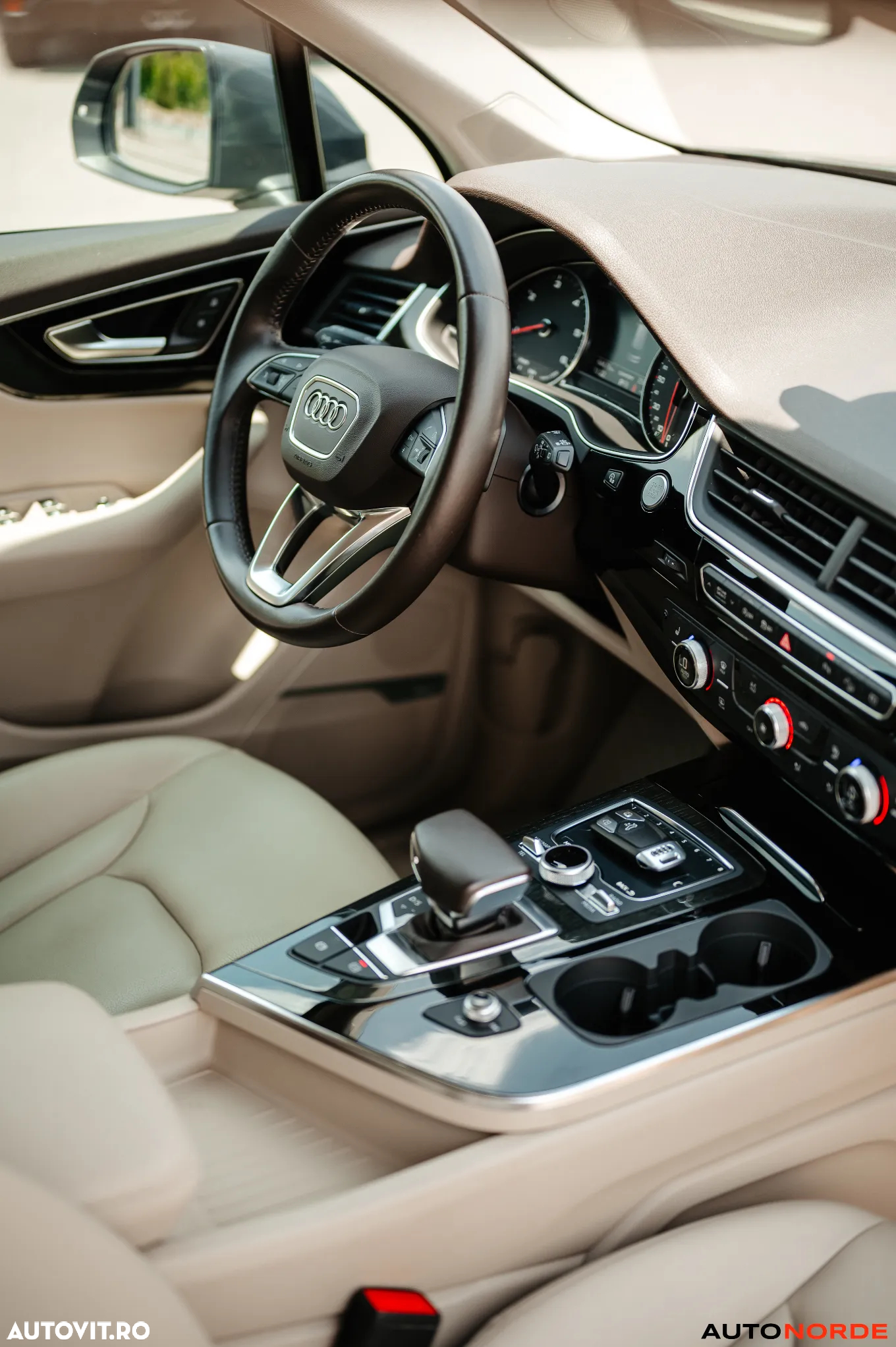 Audi Q7 3.0 45 TDI quattro Tiptronic Basic - 29