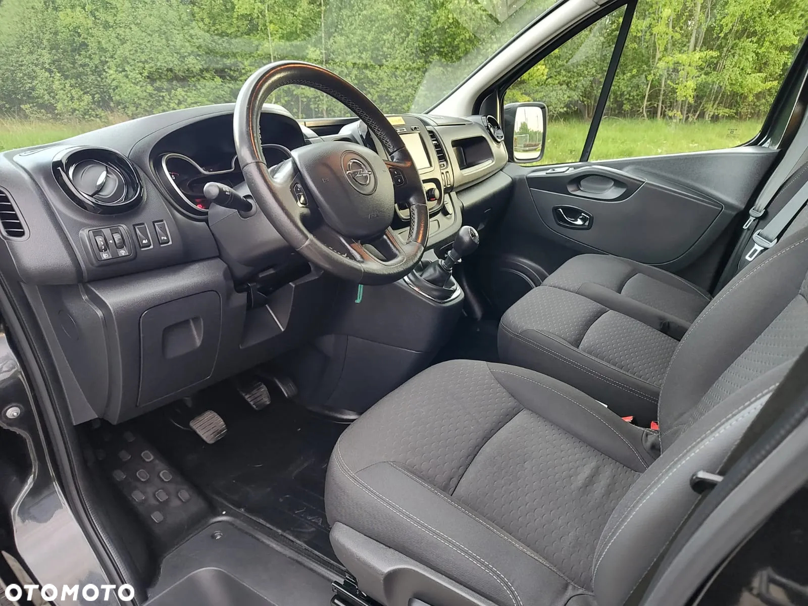 Opel Vivaro - 23