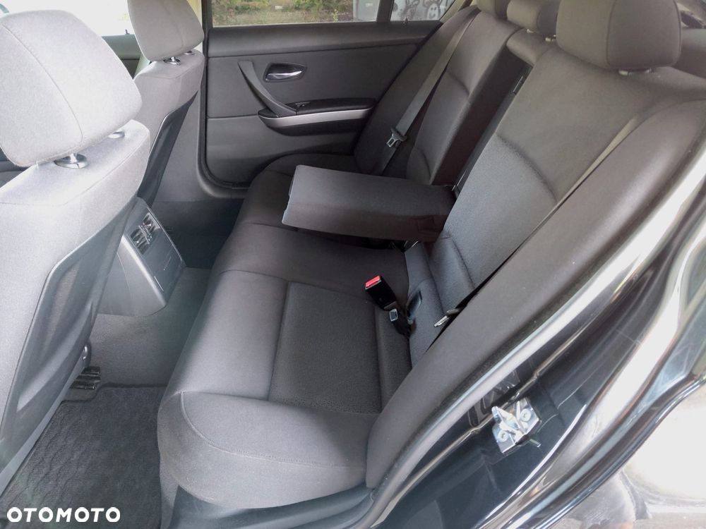 BMW Seria 3 - 11