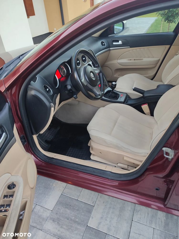 Alfa Romeo 159 1.9JTDM Impression - 3