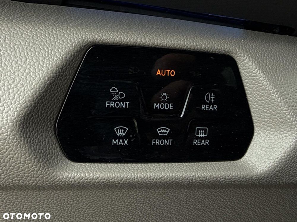 Volkswagen Multivan 2.0 TSI L2 Style DSG - 21