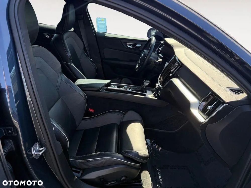 Volvo S60 - 13