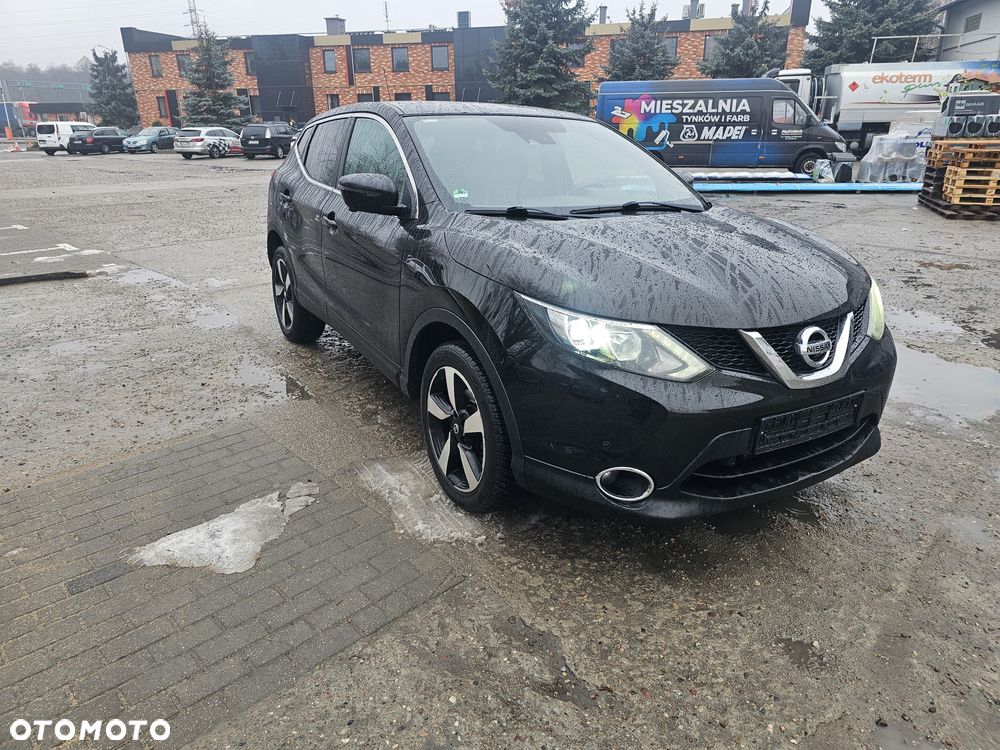 Nissan Qashqai - 2