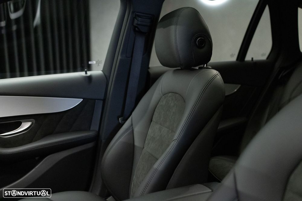 Mercedes-Benz GLC 300 de 4Matic 9G-TRONIC AMG Line - 19