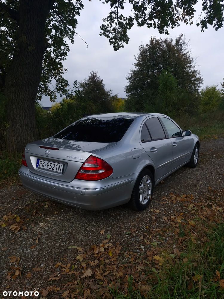 Mercedes-Benz Klasa E - 11
