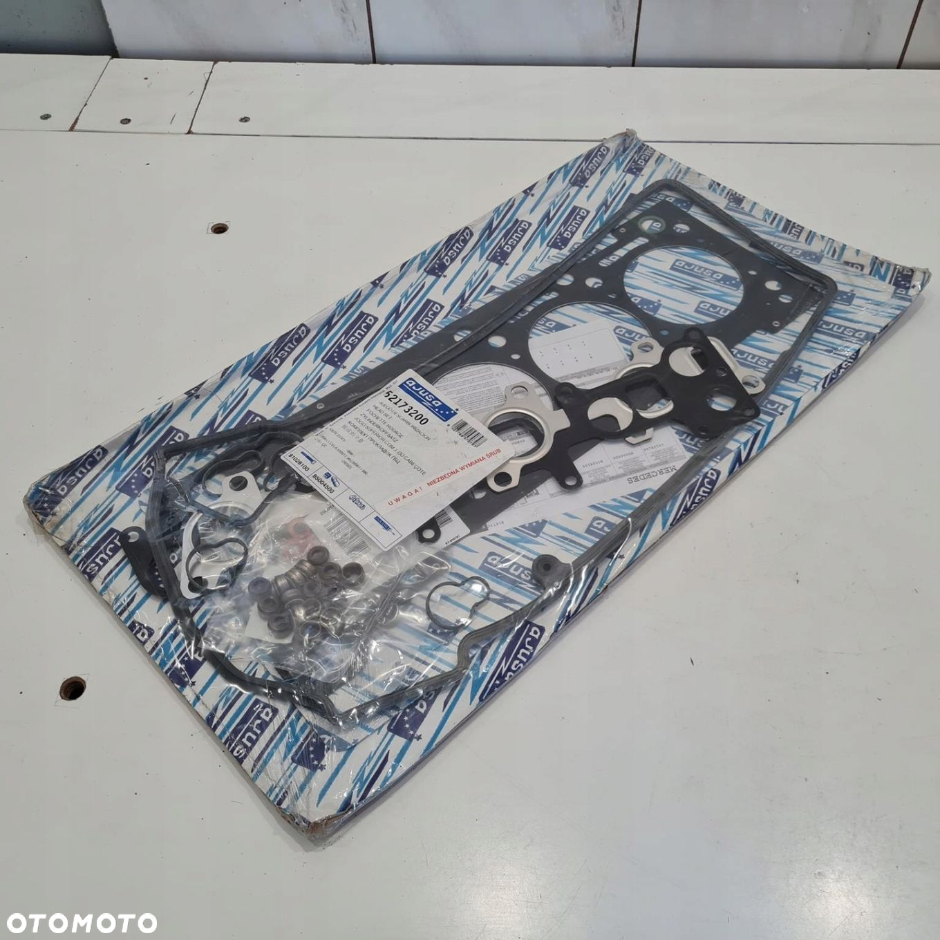 MERCEDES KLASA C E W202 W210 USZCZELKI GŁOWICY KOMPLET AJUSA 52173200 - 2