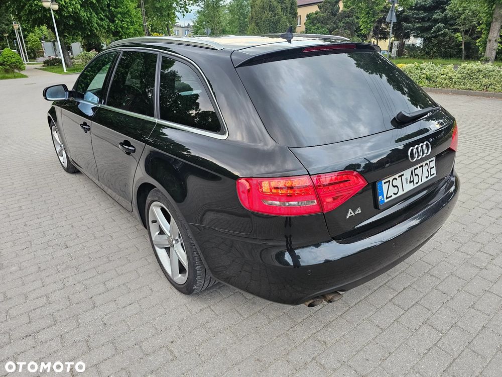 Audi A4 Avant - 10
