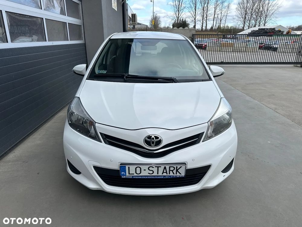 Toyota Yaris 1.33 Prestige - 8