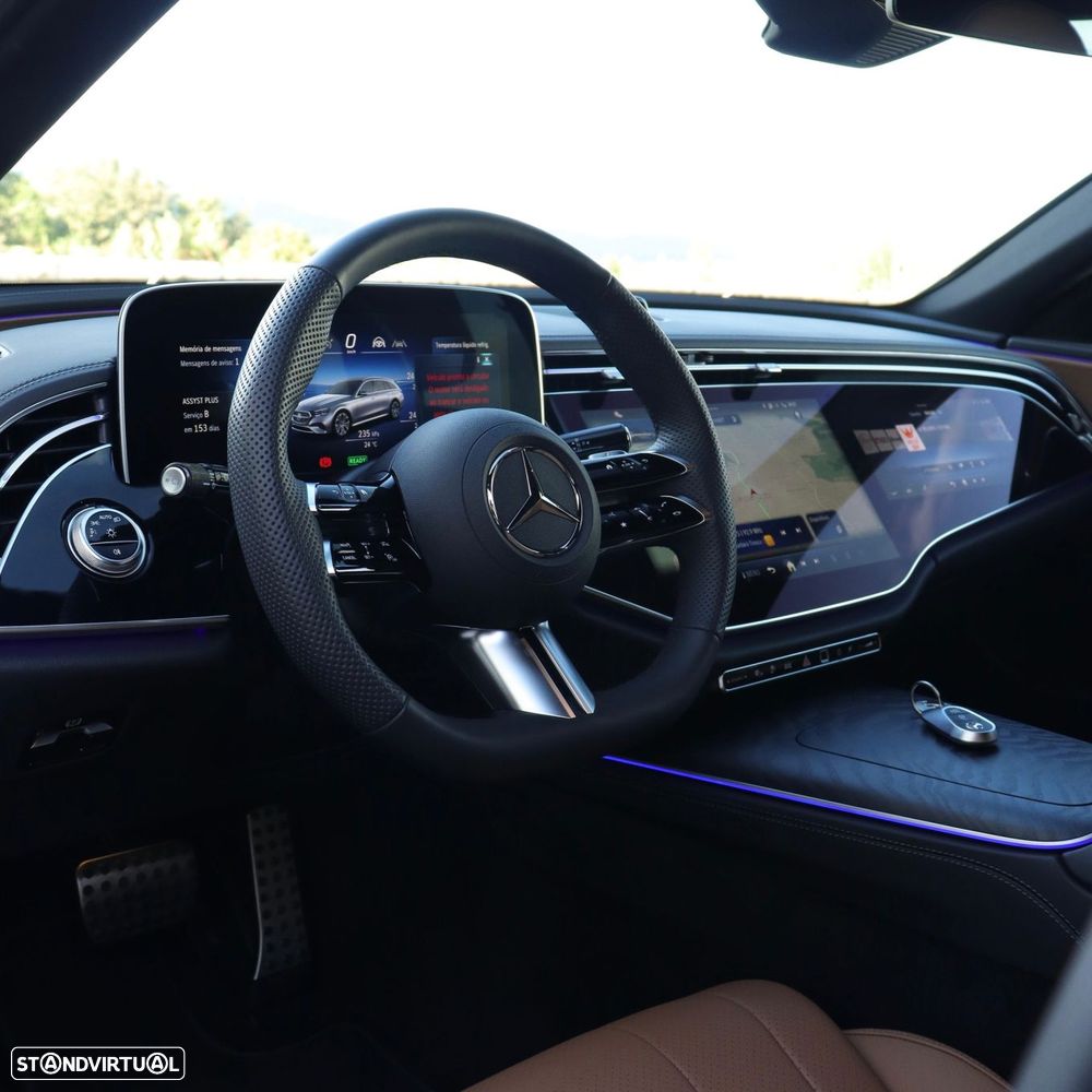 Mercedes-Benz E 300 - 21