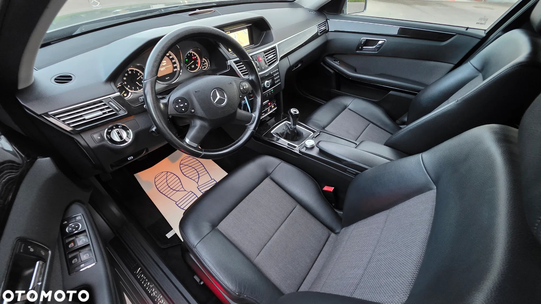 Mercedes-Benz Klasa E 200 Kompressor Avantgarde - 14