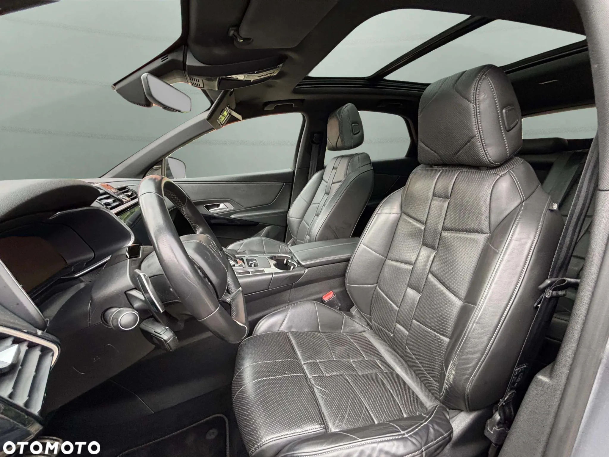 DS Automobiles DS 7 Crossback - 11