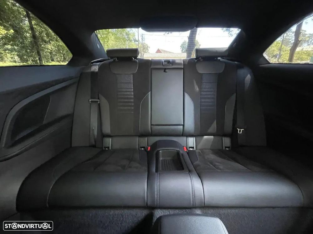 BMW 220 i Coupe Pack M Auto - 35