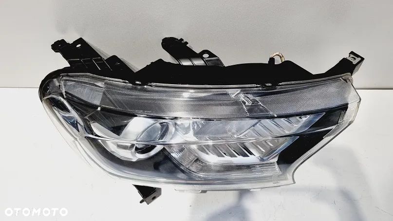 REFLEKTOR PRAWY LAMPA FORD RANGER 15- LIFT EUROPA - 2