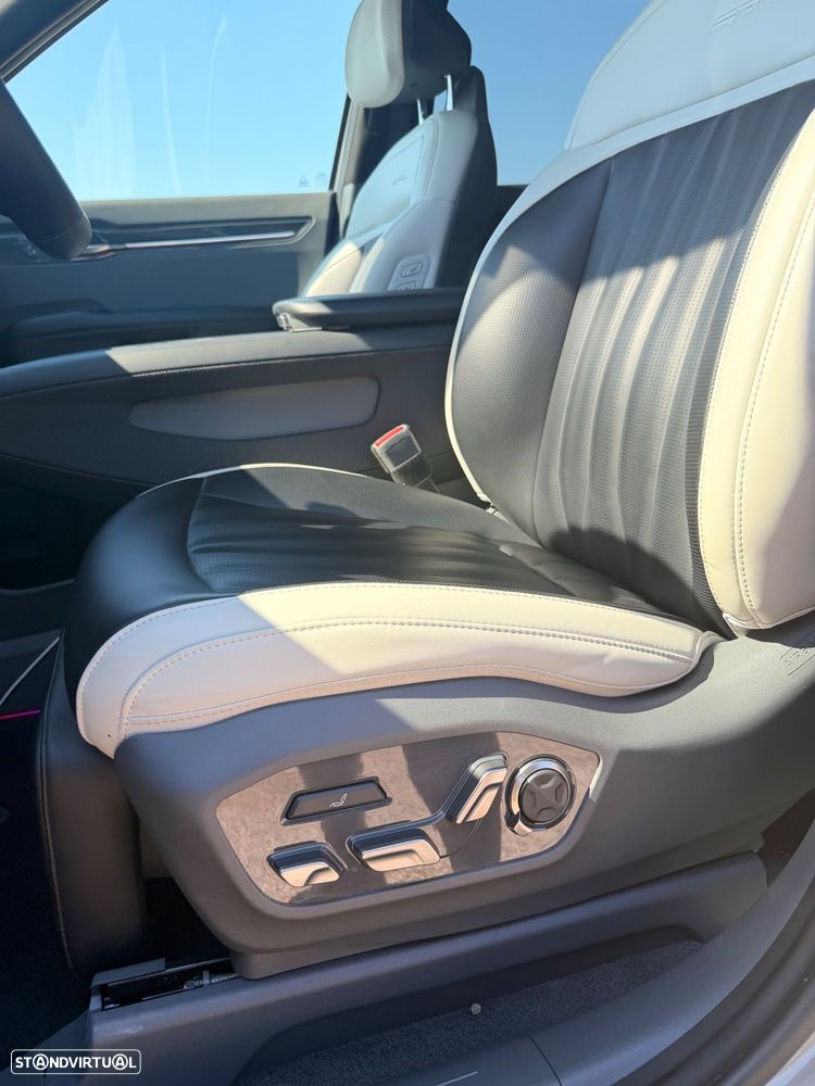 Kia EV9 98.8 kWh GT-Line AWD - 36