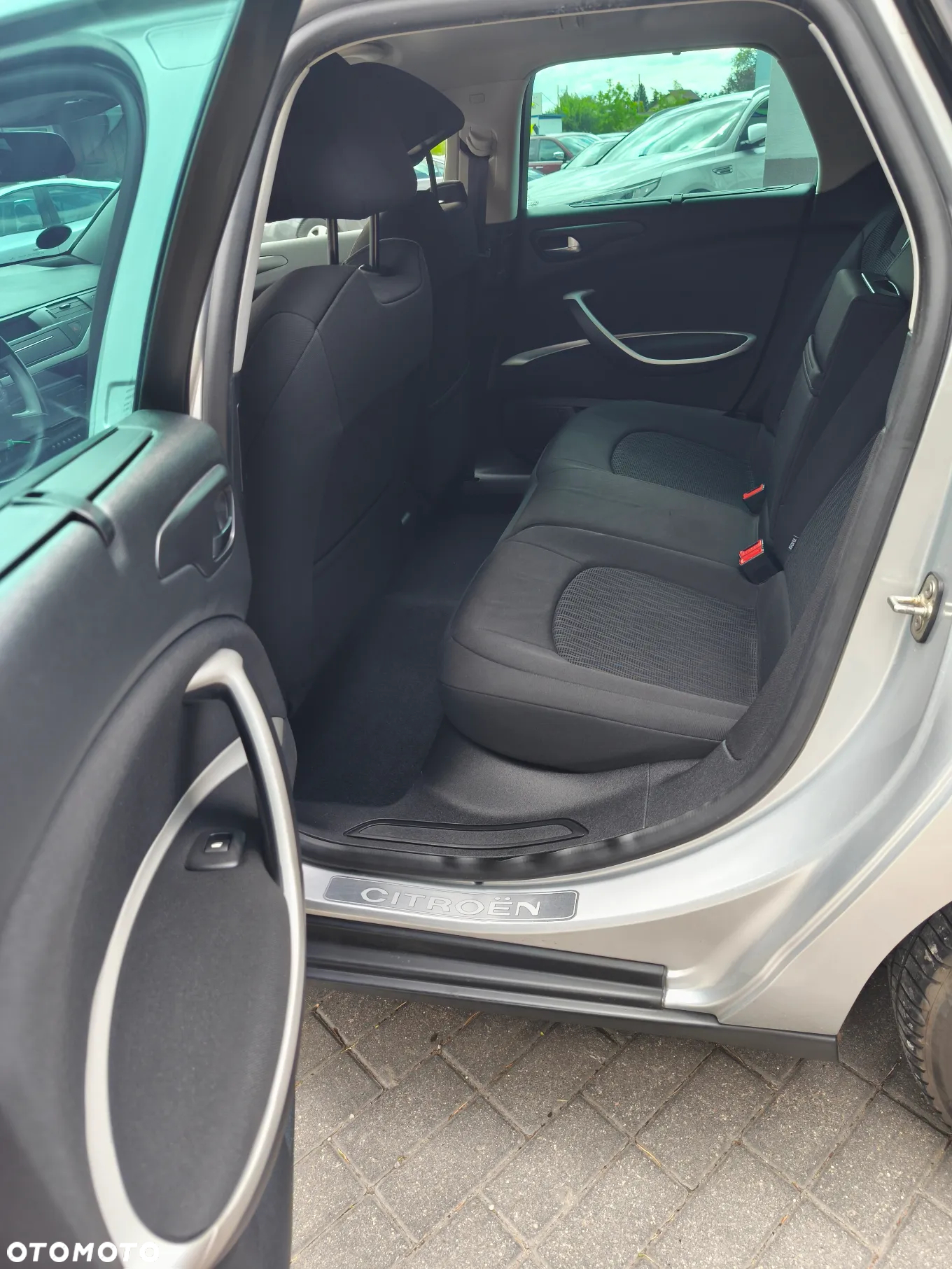 Citroën C5 2.0 HDi Attraction - 20