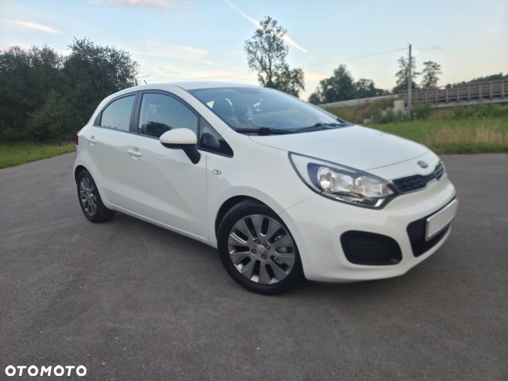 Kia Rio 1.2 Attract - 3