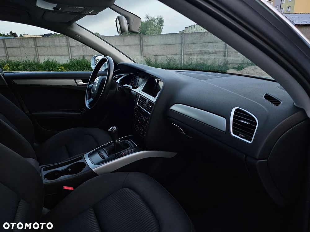 Audi A4 Avant 2.0 TDI - 12