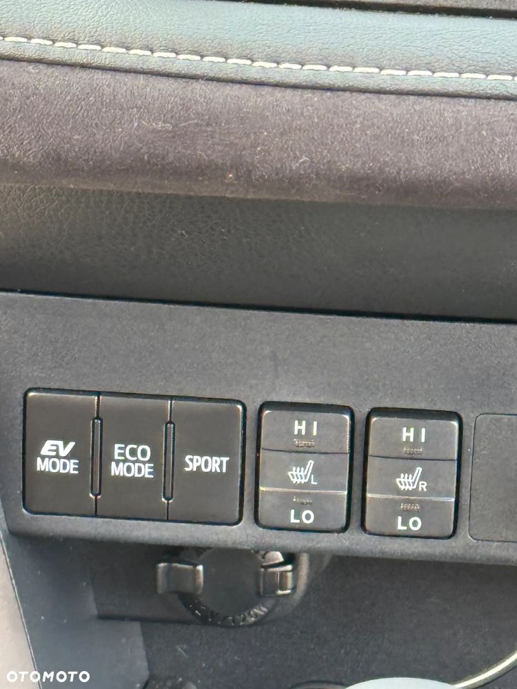 Toyota RAV4 Hybrid Prestige 4x4 - 18