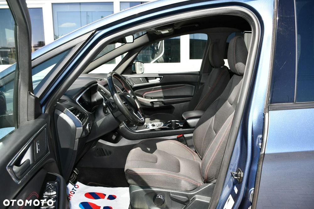 Ford S-Max - 19