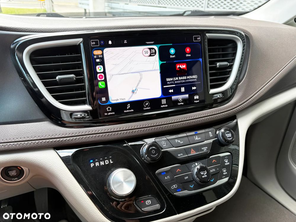 Chrysler Pacifica - 37