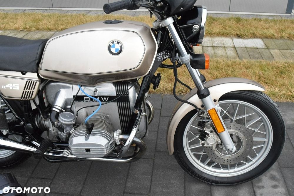 BMW R - 8