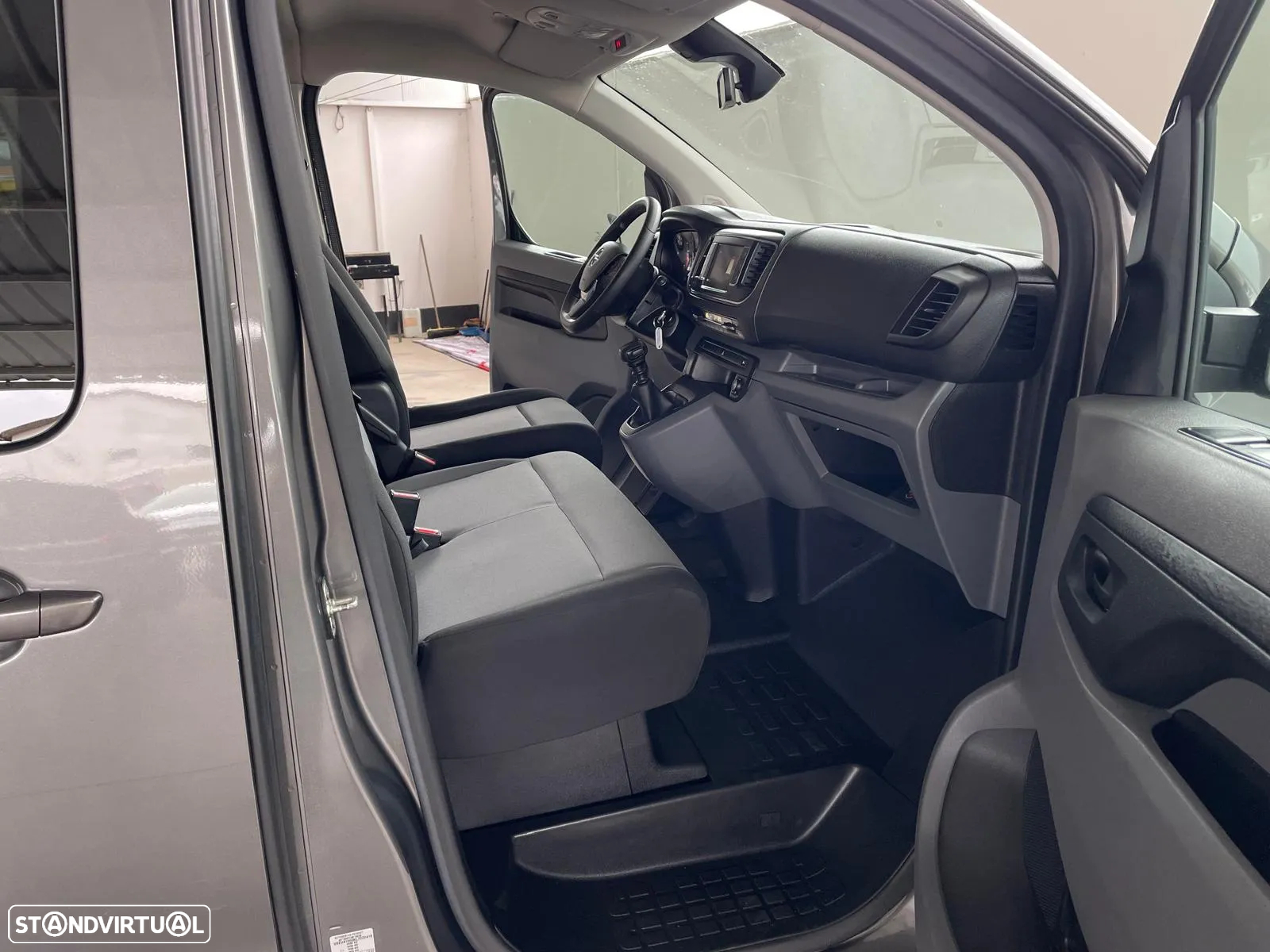 Opel Vivaro 1.5 CDTi L1H1 Essentia - 22