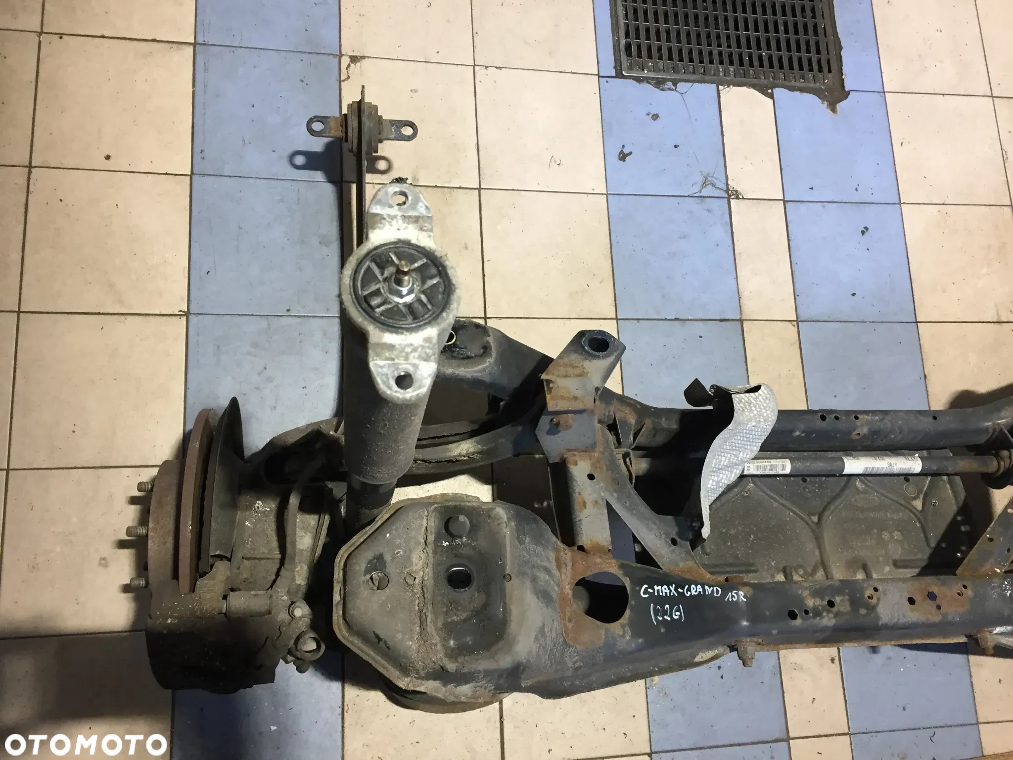 FORD GRAND C-MAX 15R 1.5 TDCI OŚ TYŁ SANKI - 2