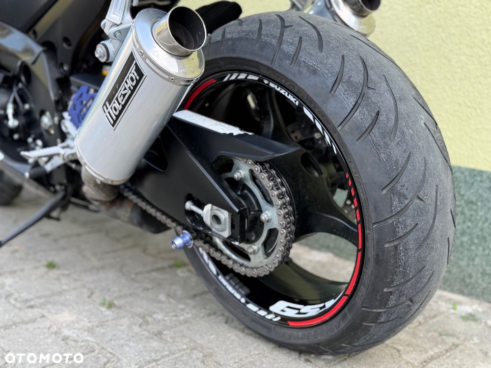 Suzuki GSX-R - 22