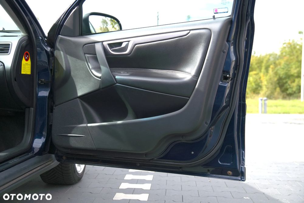 Volvo V70 - 29