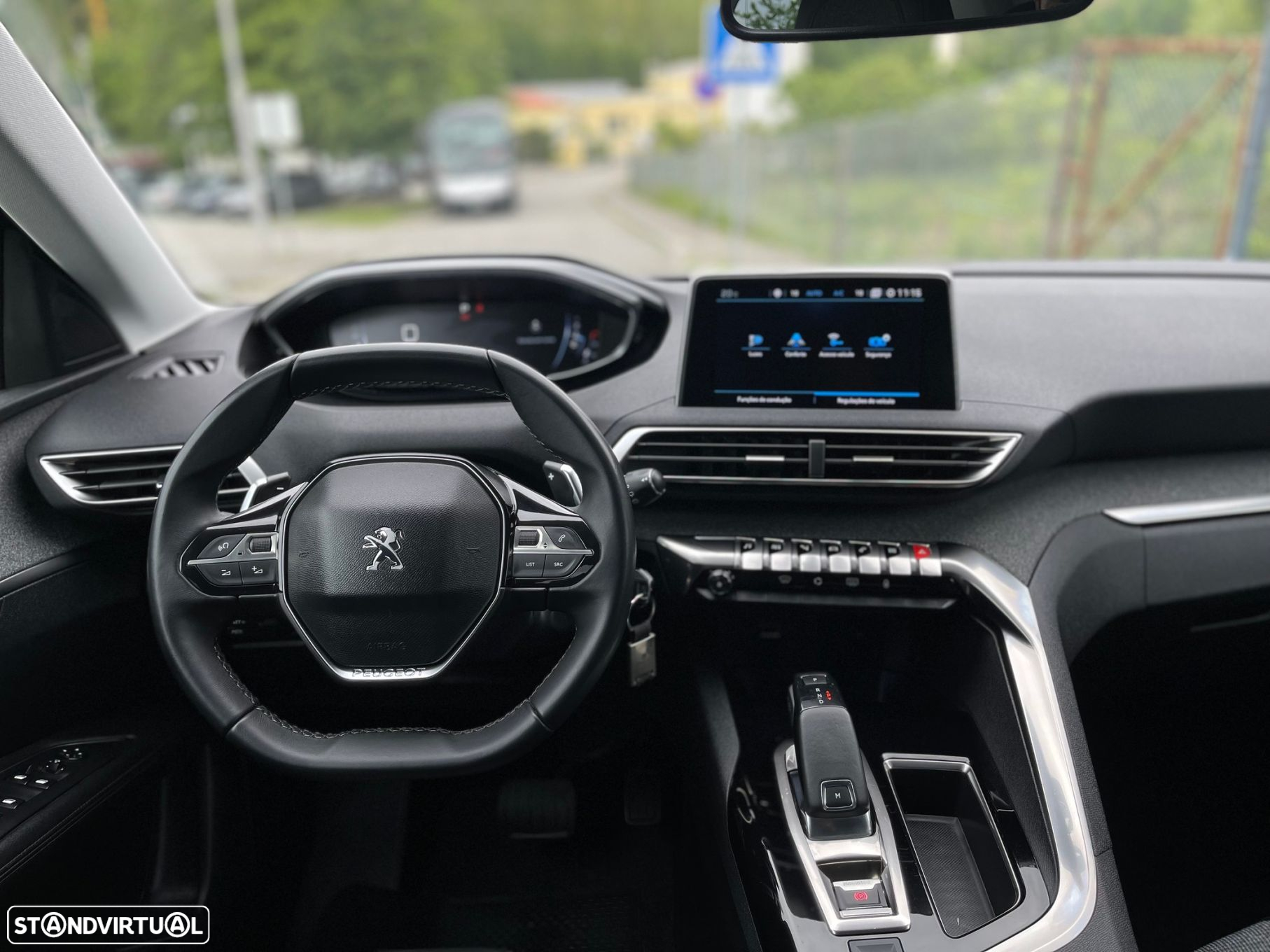 Peugeot 3008 1.5 BlueHDi Allure EAT8 - 36