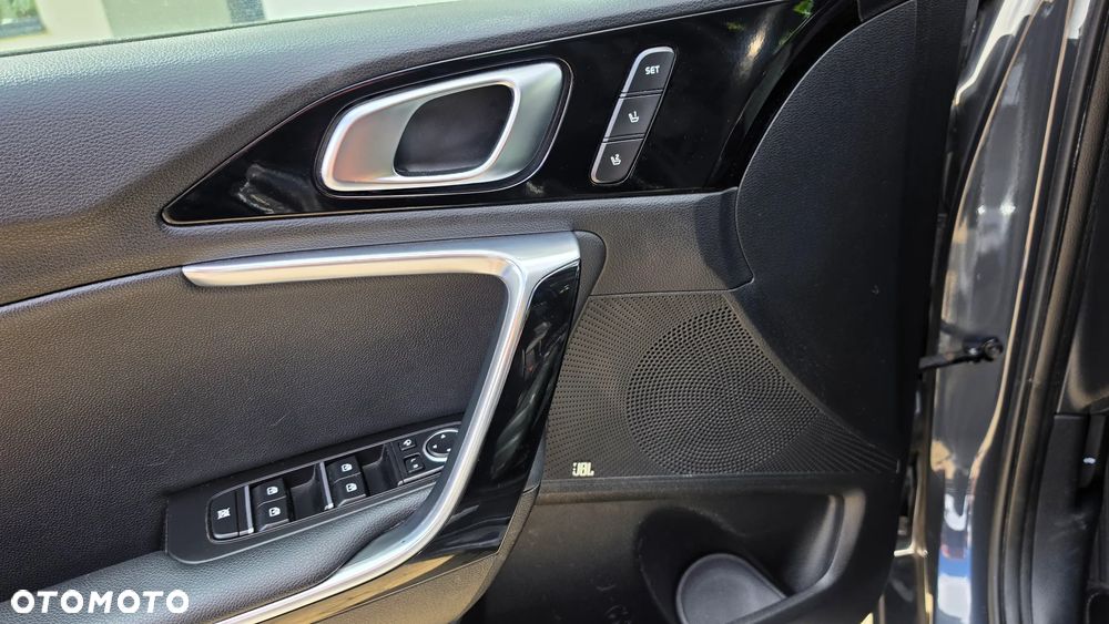 Kia Ceed 1.4 T-GDI L Business Line Plus - 6