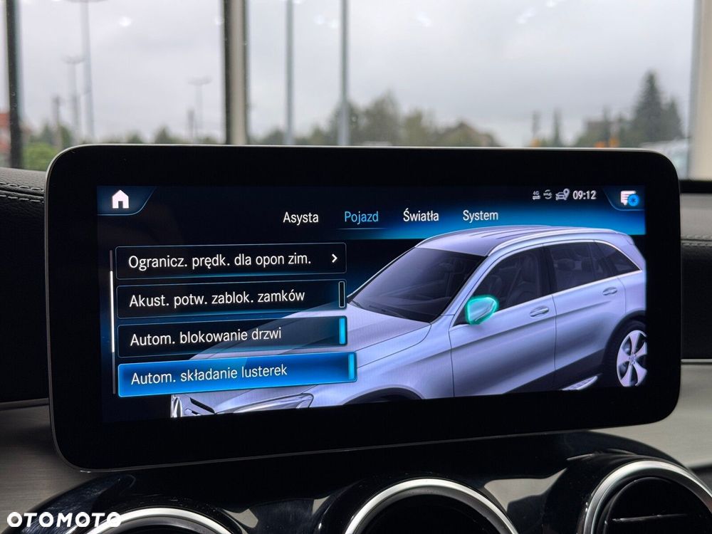 Mercedes-Benz GLC 200 d - 34