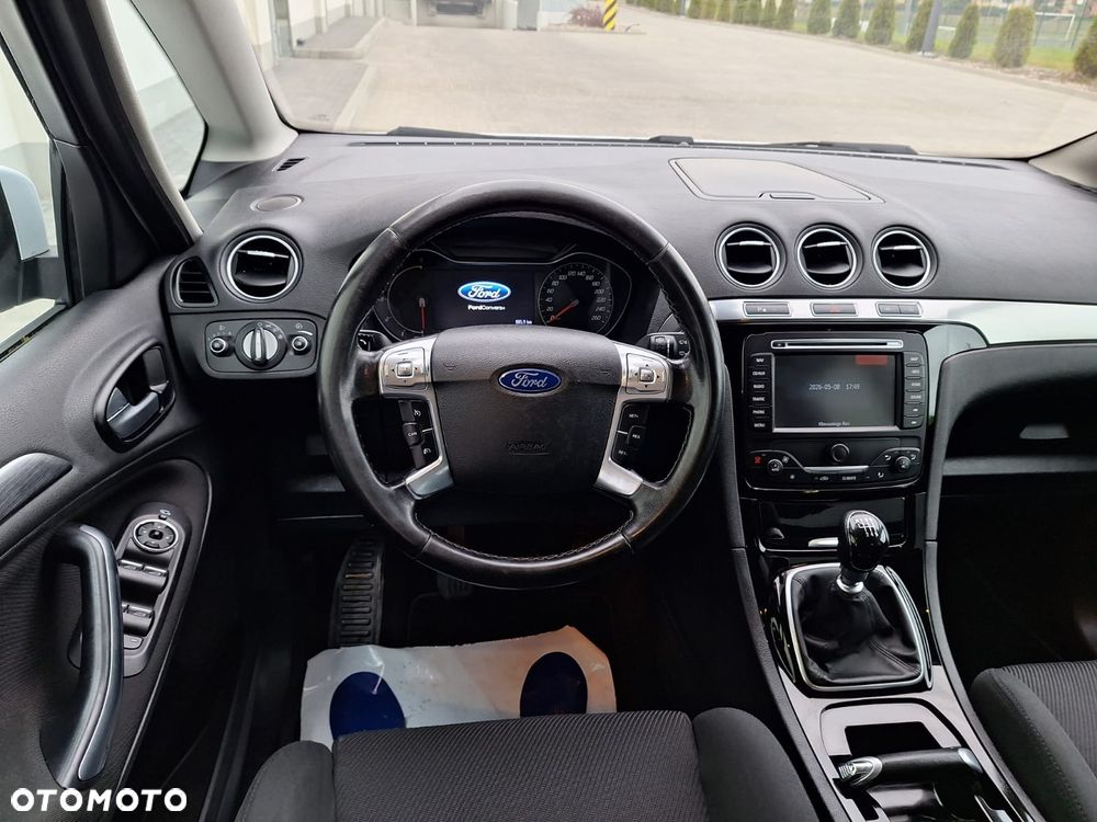 Ford S-Max 2.0 TDCi DPF Titanium X - 19