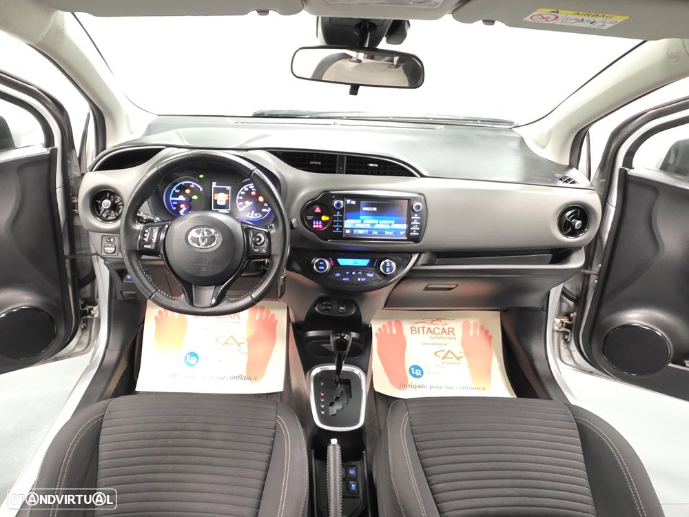 Toyota Yaris 1.5 HSD Comfort +P.Style+P.Techno - 61